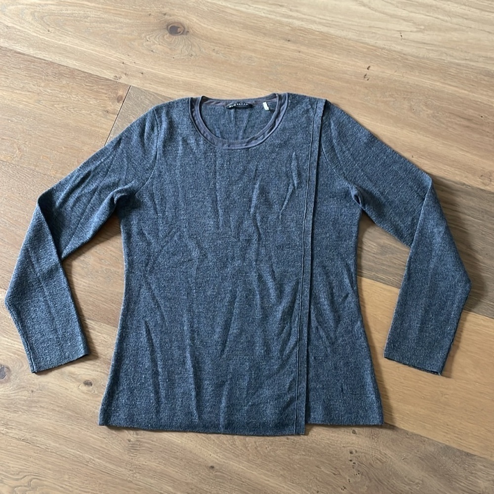 Elie Tahari 100% Merino Wool Long Sleeve Sweater Size Large